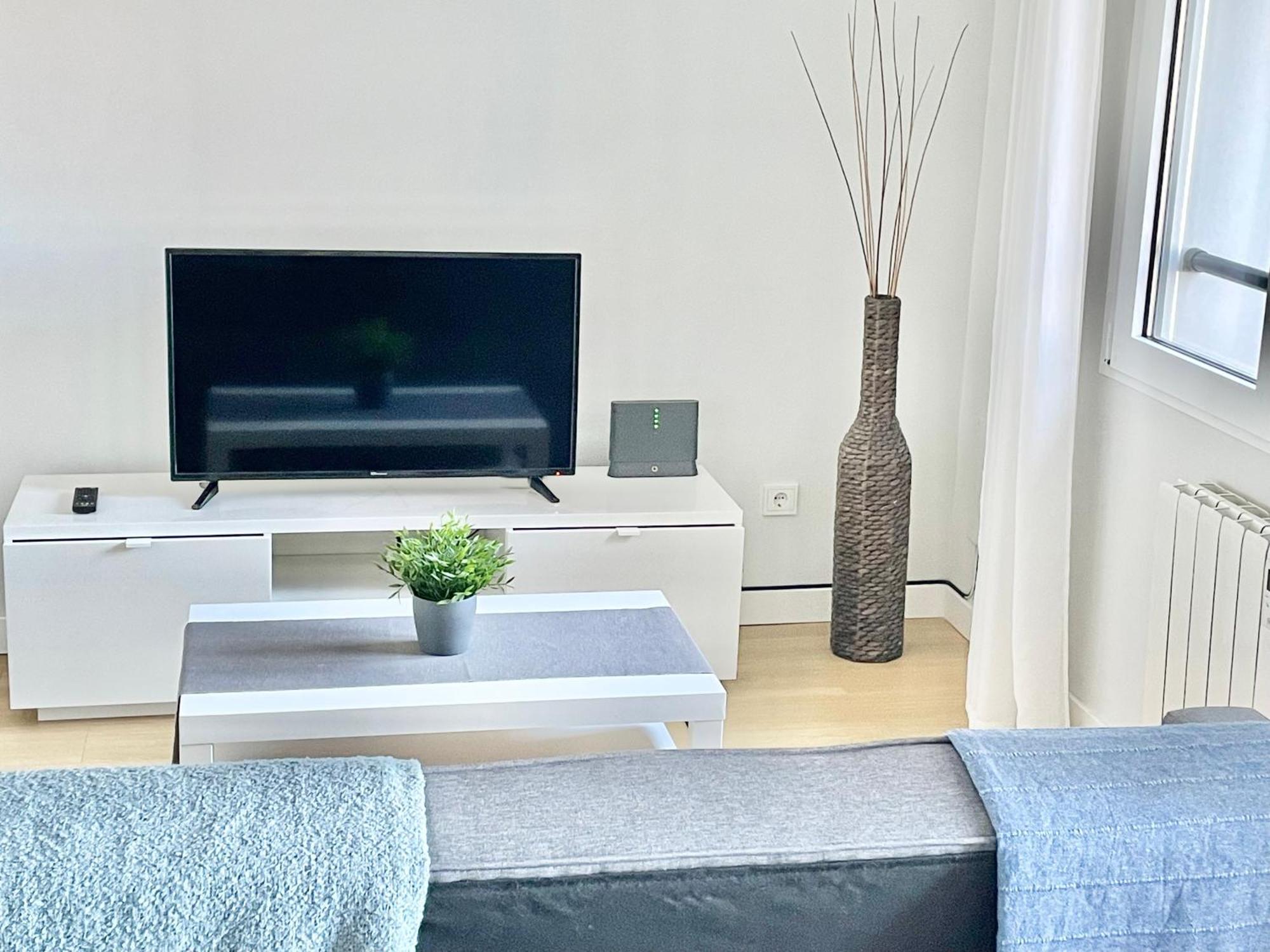 Apartamento San Lorenzo Playa. Vistas Al Mar. خيخون المظهر الخارجي الصورة