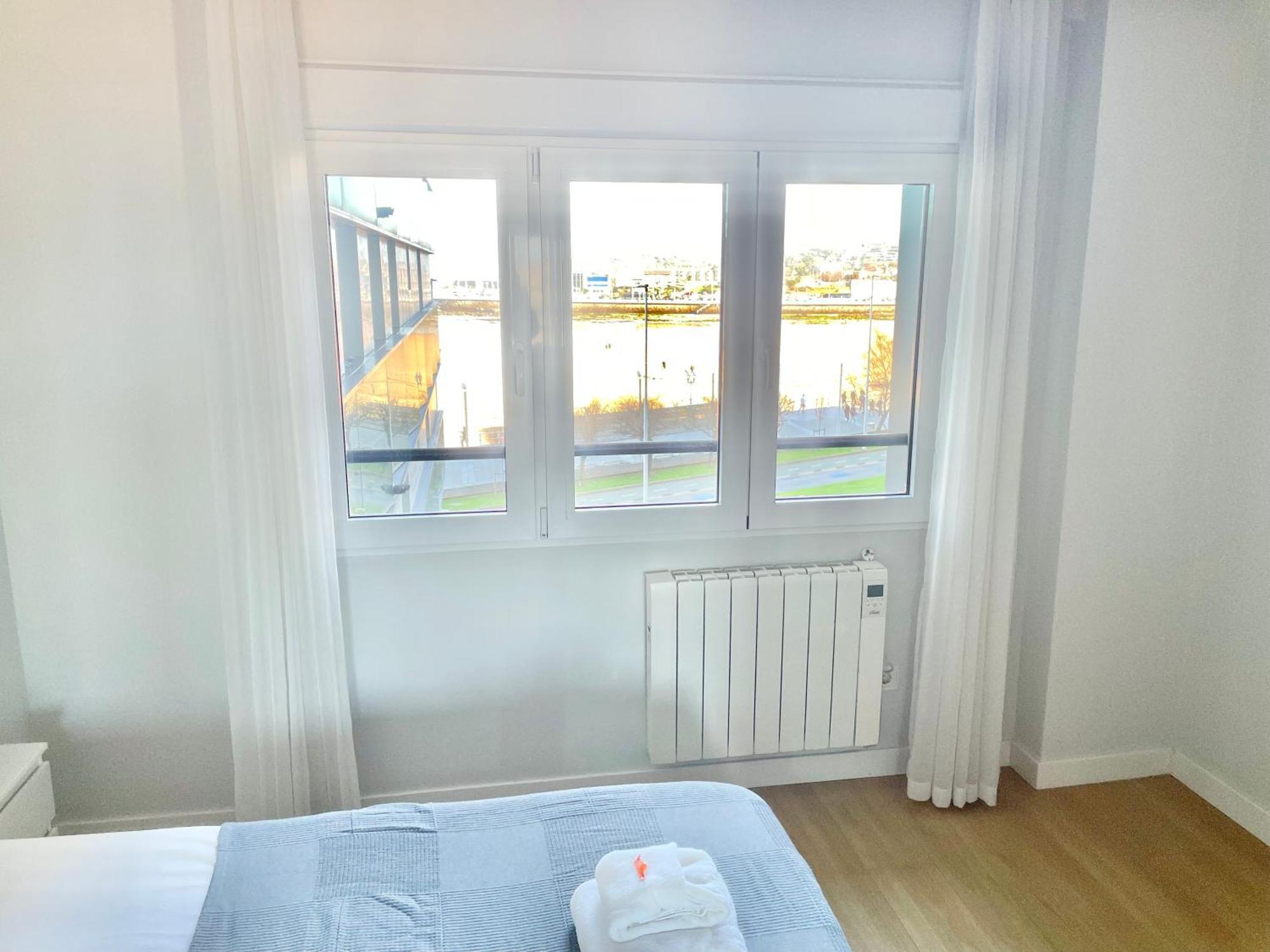 Apartamento San Lorenzo Playa. Vistas Al Mar. خيخون المظهر الخارجي الصورة