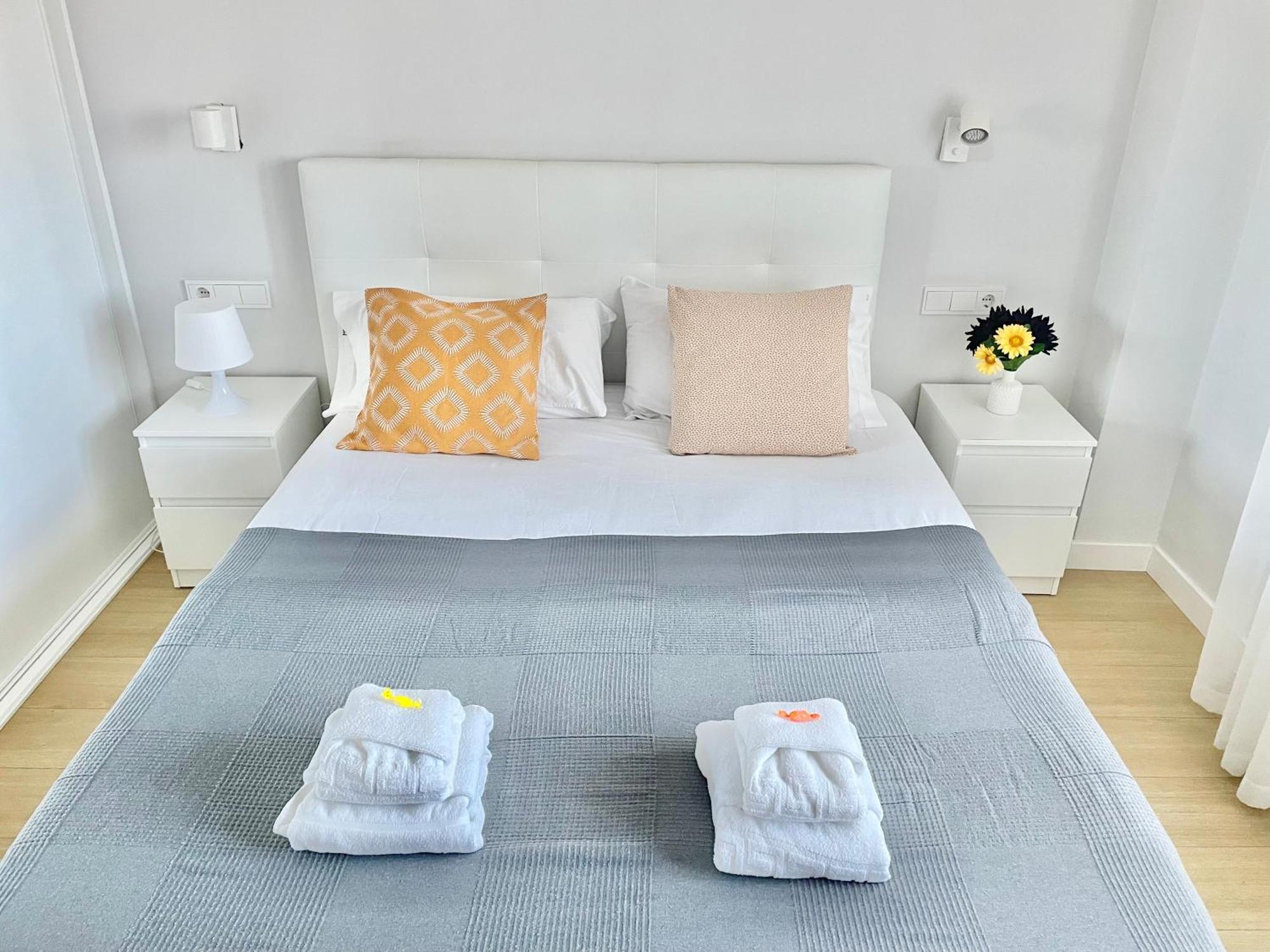 Apartamento San Lorenzo Playa. Vistas Al Mar. خيخون المظهر الخارجي الصورة