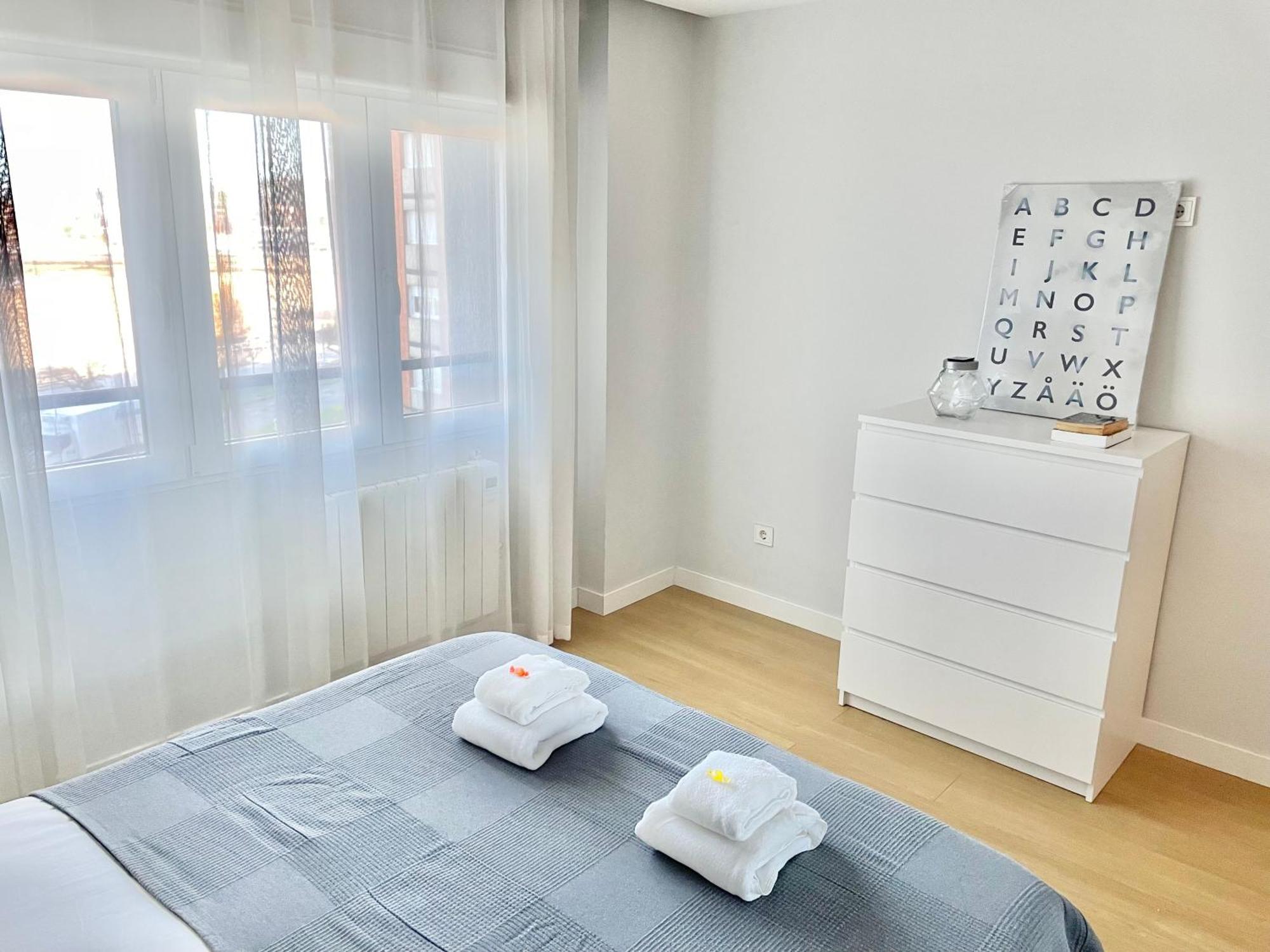 Apartamento San Lorenzo Playa. Vistas Al Mar. خيخون المظهر الخارجي الصورة